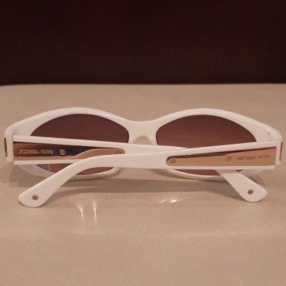 Michael Kors Designer Authentic White Retro Vintage Sunglasses - Picture 9 of 10
